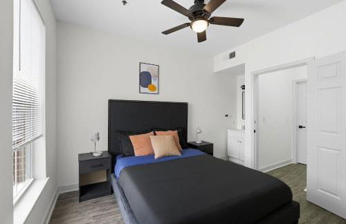 Modern 2BR2BA Near University District - Foto 10