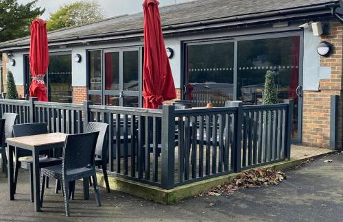 Coghurst Hall Holiday Home Sleeps 6, 2 bedrooms - Foto 19