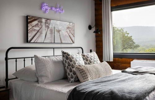 Riverside Rose Cabin: Luxe*LogCabin*MtnView*Sleeps12*Secluded*Shenandoah - Foto 35