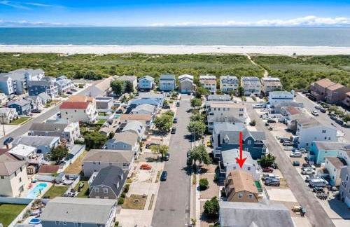 Full House 2 Blocks from Beach - Foto 35