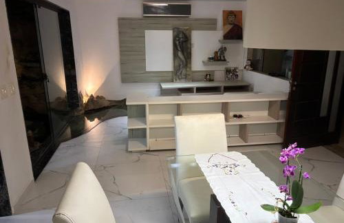 La Casa Amarela - Toda Novinha - Foto 5