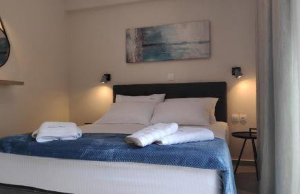 Amber Blue - Photo 13