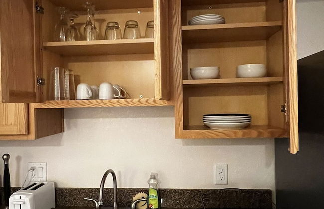 Canyon Plaza Premier Studios and Apts - Foto 12