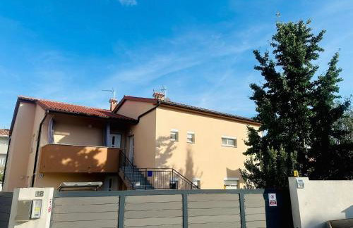 Apartmani MARCO,LUKAS,PATRICK,DAVID,blizu centra i mora sa FREE privatnim parkingom - Photo 51