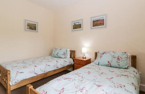 2 Court Farm - Photo 19