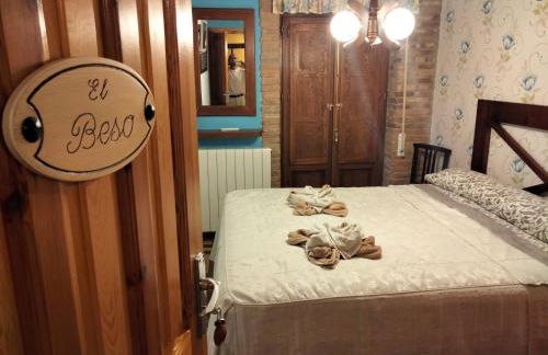 La Alcoba de Becquer - Photo 24