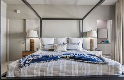 Stylish Gated TH + private heated pool + hot tub - Foto 4