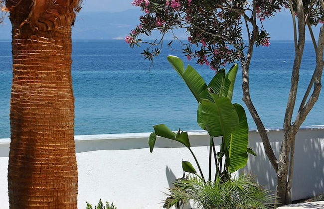 Byblos Aqua, The Amazing Sea Front Villa - Foto 47