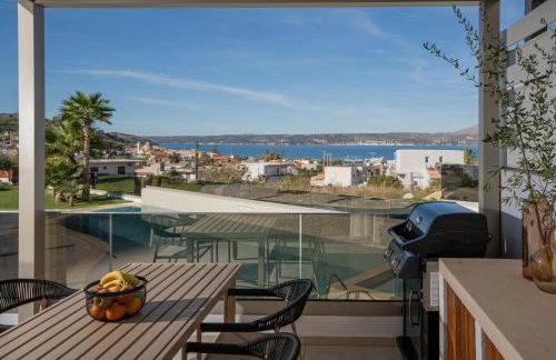 AmphiMatrion Luxury Residence - Photo 17