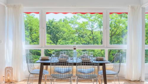 Spacious 3 bedroom apartment & private parking! - Foto 5