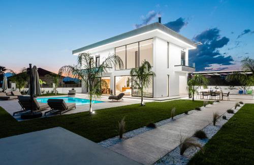 Sunshine Villa - Foto 1