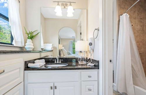 ATX Oasis - Pool, Hot tub, Firepit & Billiards - Foto 35