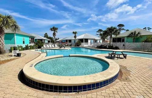 The Beach Goat - Photo 2