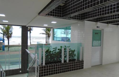 Apartamento em Mongaguá, Frente ao Mar - Foto 20