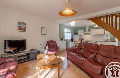 Charmante Maison de Campagne près des Vignes avec WiFi, BBQ et Proche d'Angers et Saumur - FR-1-622-68 - Photo 7