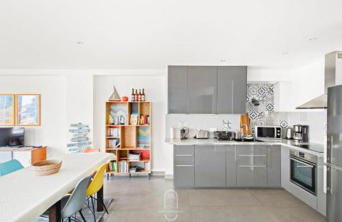 Villa Antoine Appartement RDJ Vue mer CLiM Wifi parking plage 50m La Garonne - Foto 14