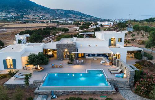 GAIA, unique villa, private pool & tennis court & boules - Foto 1