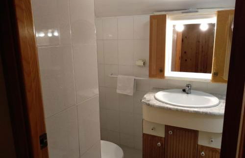 Apartamento dúplex acogedor con piscina en Rialp - Foto 36
