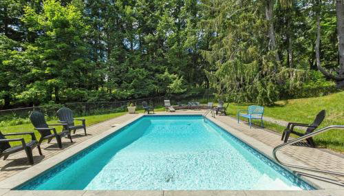 The Jarvis Homestead - Historic Maine Mansion - Foto 3, Garden, sunbed, Garden view