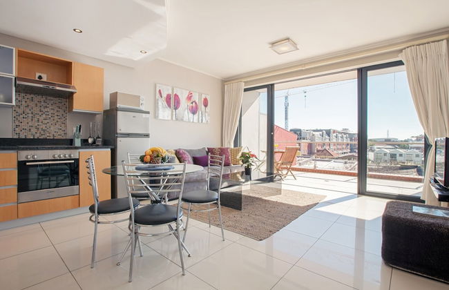 Rockwell Apartments by CTHA - Photo 20