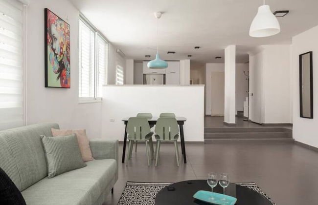 Amazing APT Bat-Yam Near Beach - Foto 13