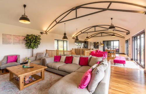 Lower Lodge Barn - Photo 1