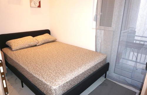 Adam's Central Apartment - Photo 20