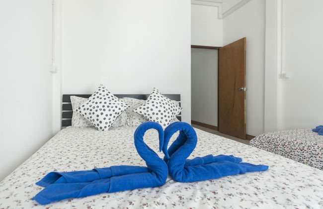 Cozy TownHouse HuaLampong - Photo 2