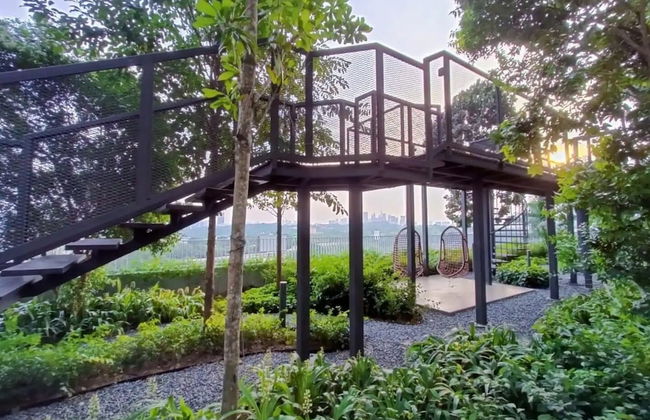 Cozy Skyline Retreat Trion KL - Level 63 - Foto 37