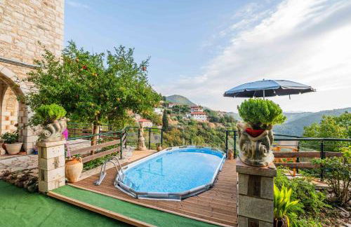 Mountain Oasis - Pool & Playground near Neda Falls - Foto 20