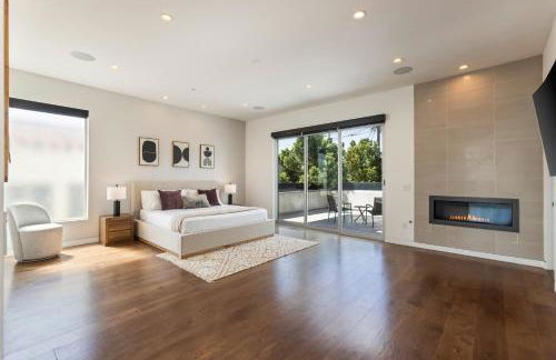 5BR Modern West Hollywood Retreat - Foto 74