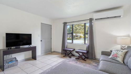 6 Mi to Downtown Orlando Quiet Home with Sunroom - Foto 4