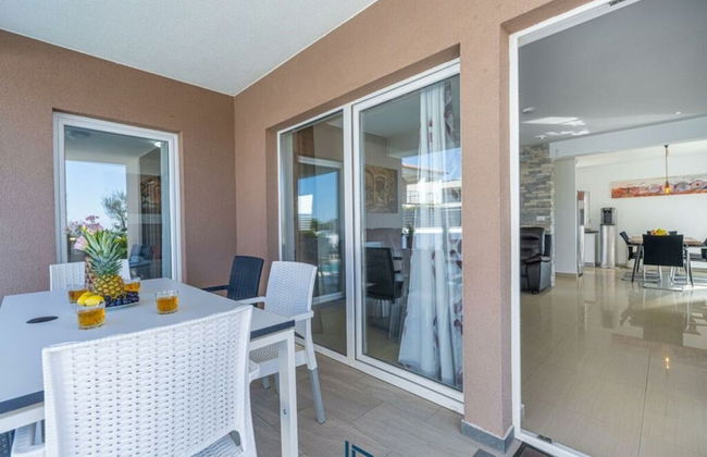 Gusto Comfortable Holiday Residence - Foto 29