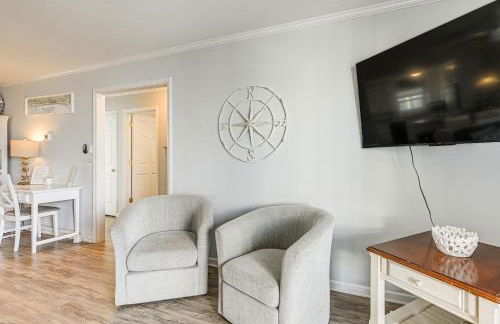 Ocean Isle Beach Condo with Balcony Steps to Shore! - Foto 5