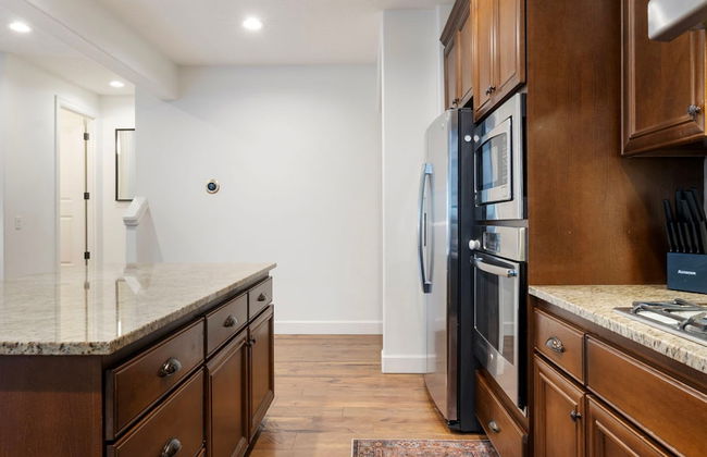 Luxurious 3BR Home in the Heart of Hillsboro - Foto 39