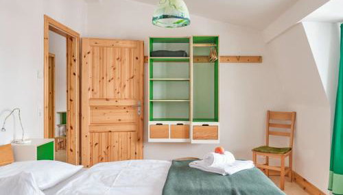 Biohof Medewege - Foto 3, wardrobe