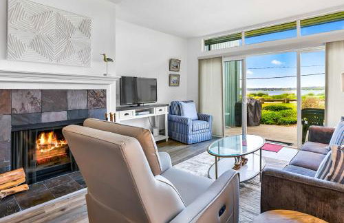 Ground Floor front 2 bed condo at Jacobs Landing - Foto 7