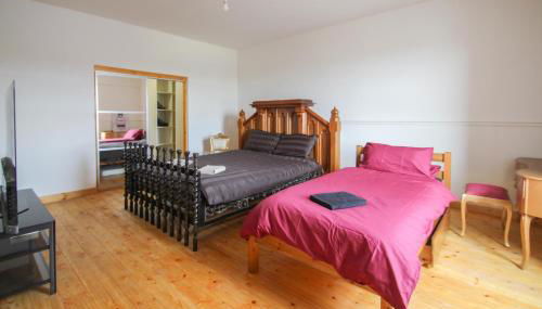 Lavish 2 bed sleeps 5 near Lanark - Foto 2