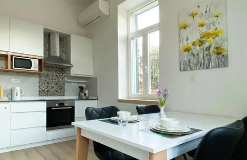 Studio Apt Orchard on Rokova St - 5 min Walk to the Old Town of Split - Foto 1