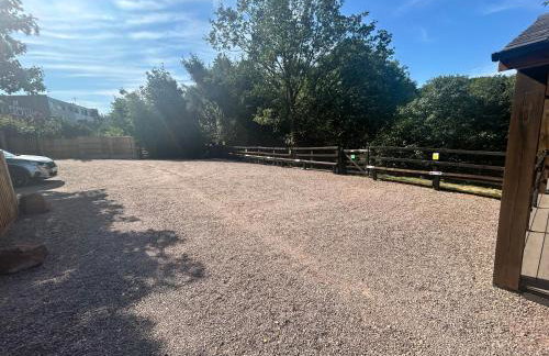 The View - Peaceful Duplex Apartment with Views, Parking & Wifi - Foto 6