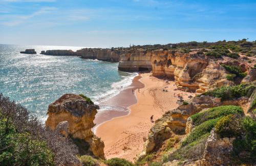 Beach villa Casa de Amanhã 450 mts to the beach with beautiful garden and heated saltwater pool - Foto 29