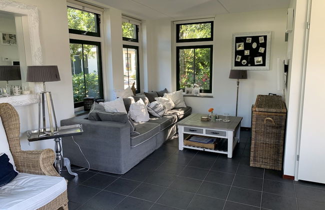 Nice Holiday Home with Dishwasher near Beach - Photo 7