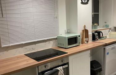 Wisteria Barn hot tub holidays in the Cotswolds - Foto 32