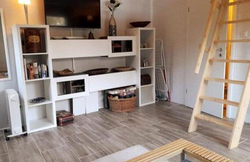 Tiny house with gallery and garden for 3 people - Foto 7