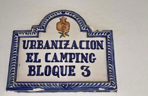 Between Beach & Center - Photo 29