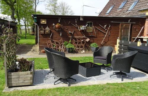 "Bi Oddi" - moderne FeWo mit Terrasse und Garten - Foto 18
