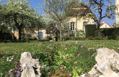 Maison d'Hôtes Chandon de Briailles - Foto 1