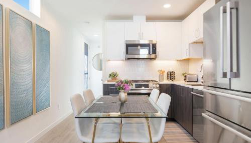 2BR 2BA Capitol Hill Cozy Haven- Rooftop - Foto 5