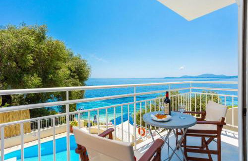 Villa Thalassa Large Private Pool Walk to Beach Sea Views A C Wifi Car Not Required - 920 - Foto 12