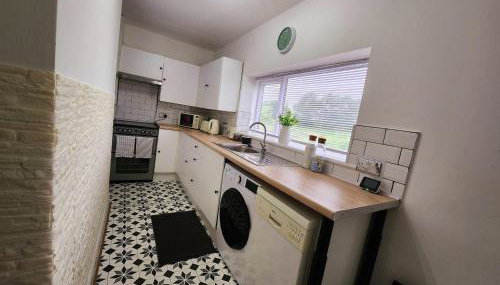 The Trackside Cottage - Foto 5, stove, dishwasher, toaster